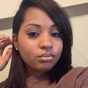 Meet your Posher, Asha